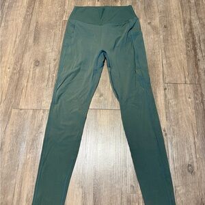BuffBunny Deep Green pocket Leggings